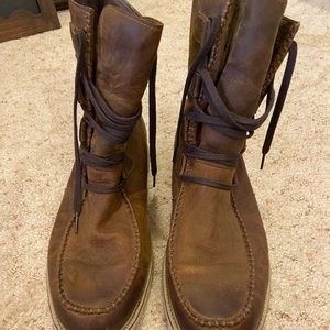 Sorel Mad men’s Hi top lace up boot